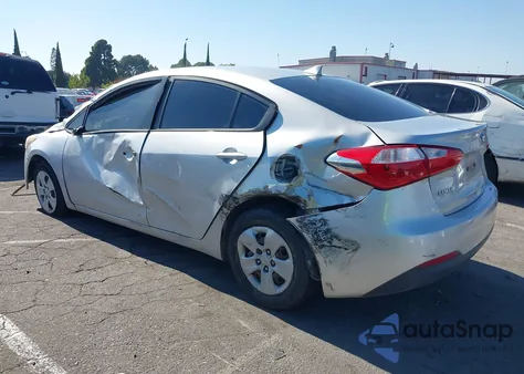 2016 Kia Forte Lx z USA, uszkodzony, nr VIN KNAFK4A6XG5516049